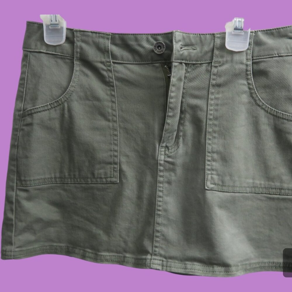 Empyre Hawthorne mini skirt denim jeans stretchy in olive green size 7